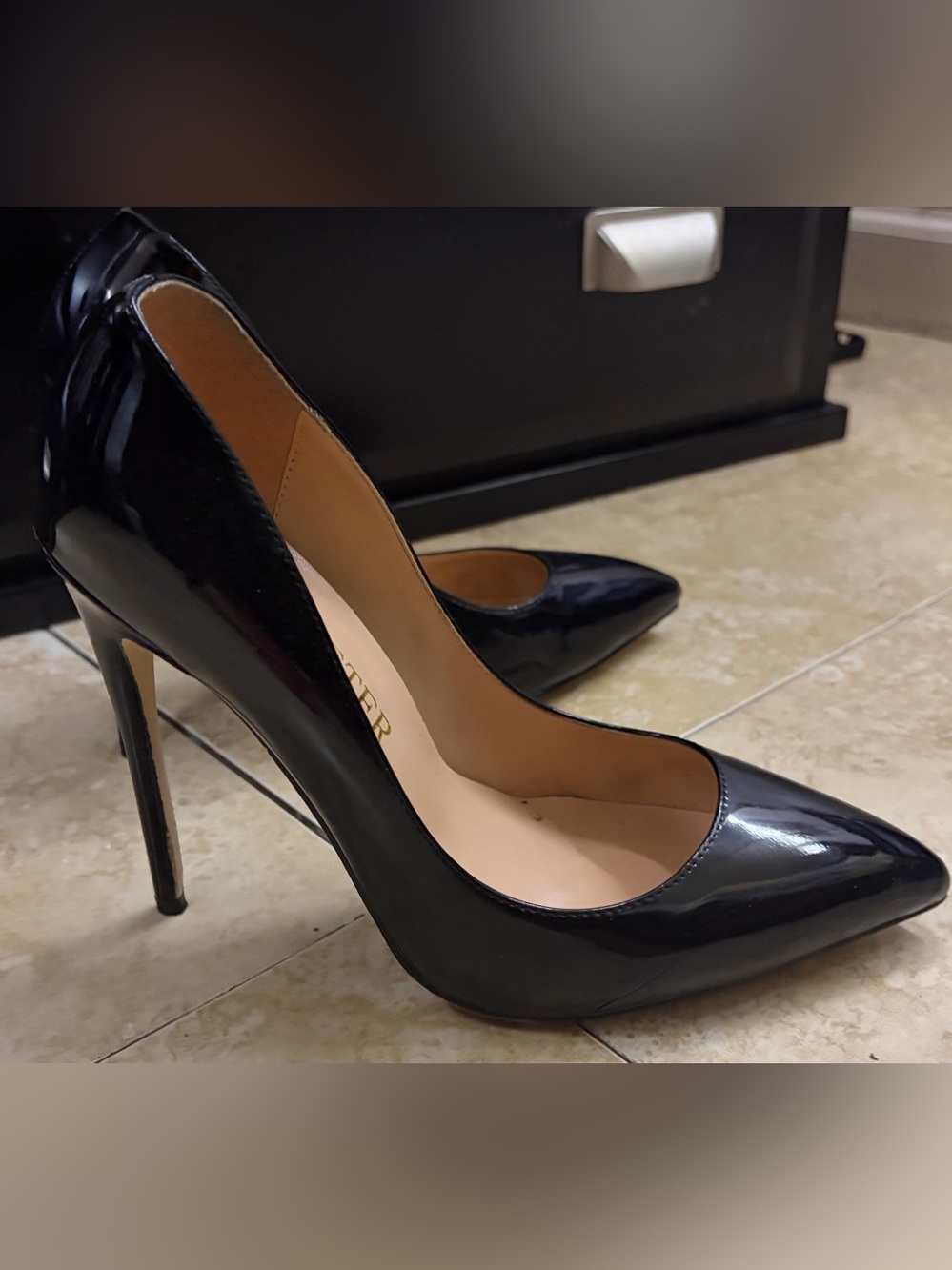 Women's Black Patent Pointed-Toe Stiletto Heels - Picture 4 of 4